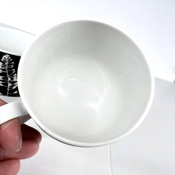 Franconia-Krautheim Candlelight 4 Pce Flat Porcelain Cup Saucer Set B/W Floral - Picture 6 of 13